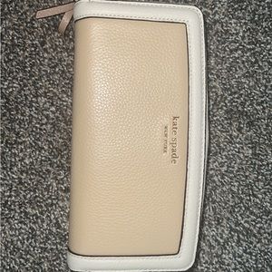 Large Kate Spade wallet